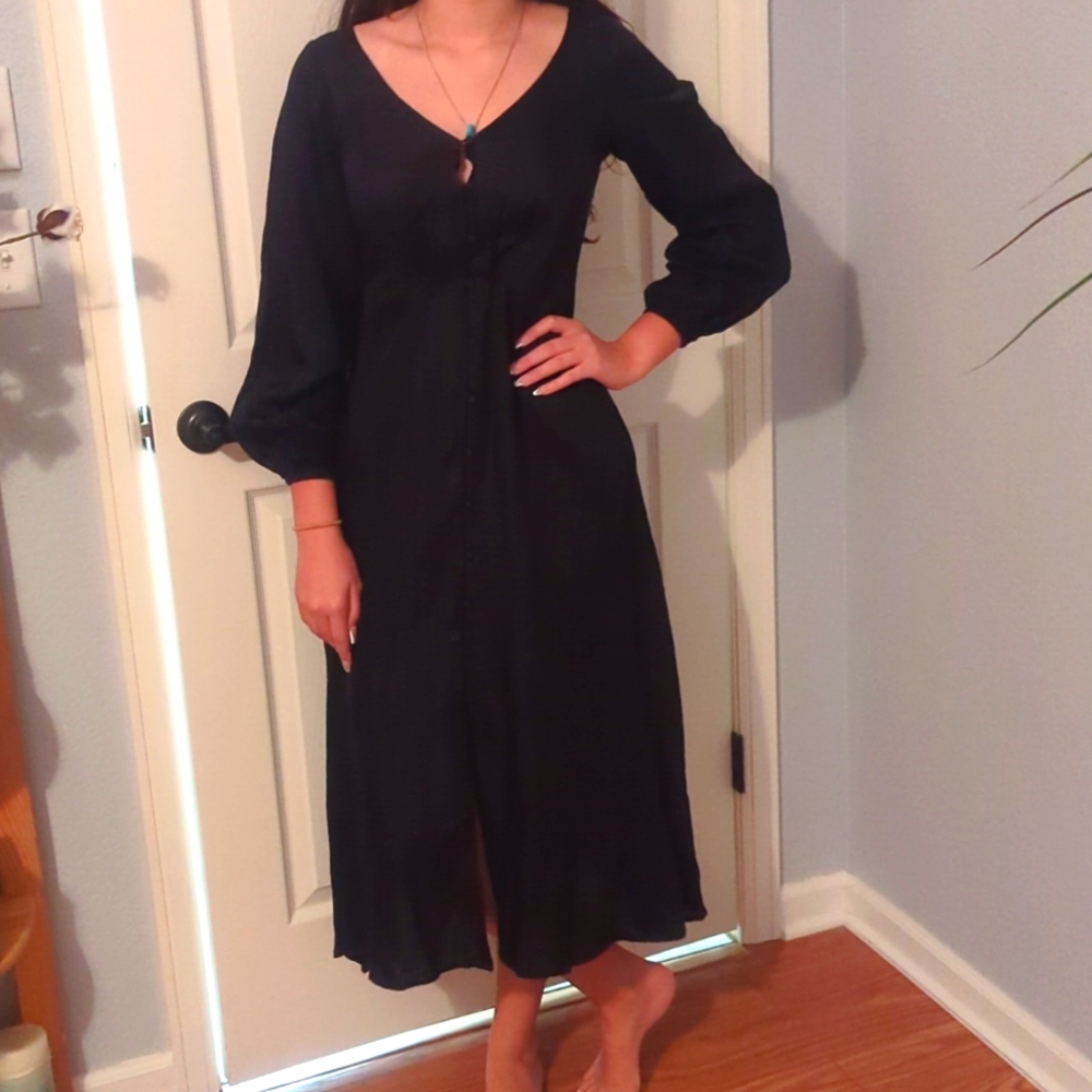 Beautiful black flowy Free People dress